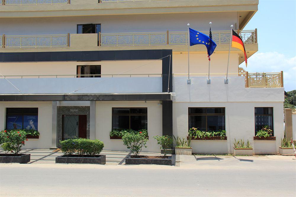 Peninsula Hotel Dar Es Salaam Exteriör bild